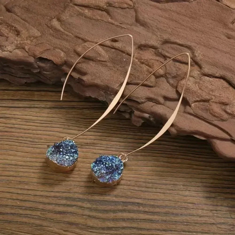 ✨🆕✨ BoHo Druzy Gold Tone Droplet Shape Crystal Cluster Druzy Dangle Earrings✨